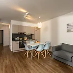Aparthotel Apstay Eggenberg I Self Check-in I Breakfast I Parking 4*