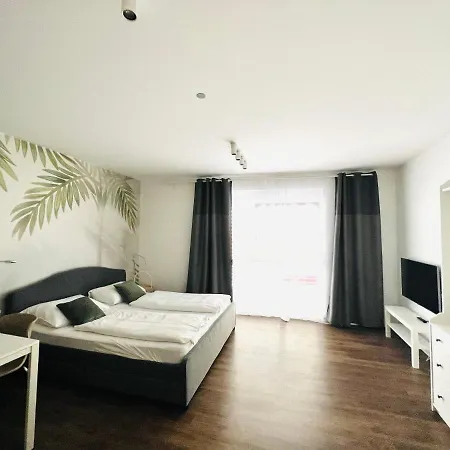 Apstay Eggenberg I Self Check-in I Parking Option Aparthotel *