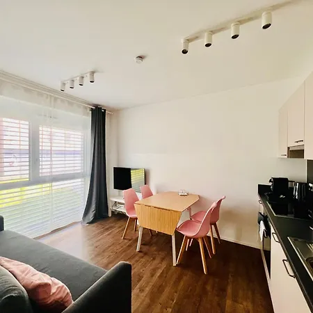 Ξενοδοχείο με διαμερίσματα Apstay Eggenberg I Self Check-in I Parking Option 4*