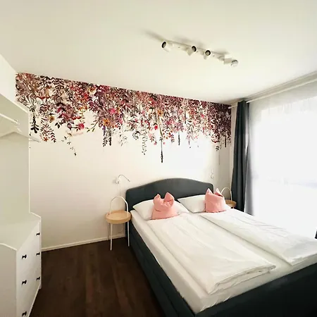Apstay Eggenberg I Self Check-in I Parking Option Aparthotel