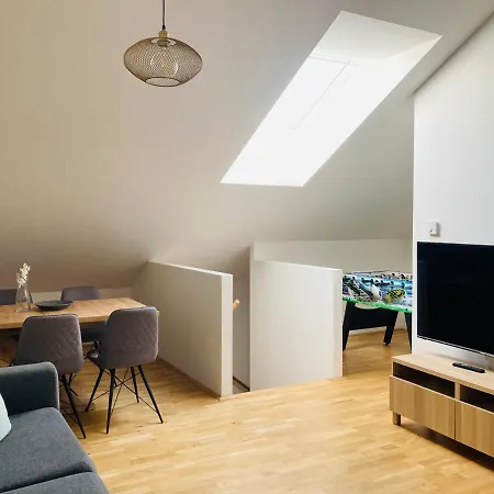 Apstay Eggenberg I Self Check-in I Parking Option 4* Graz