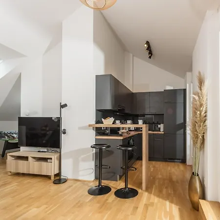 Apstay Eggenberg I Self Check-in I Parking Apartmanhotel 4*