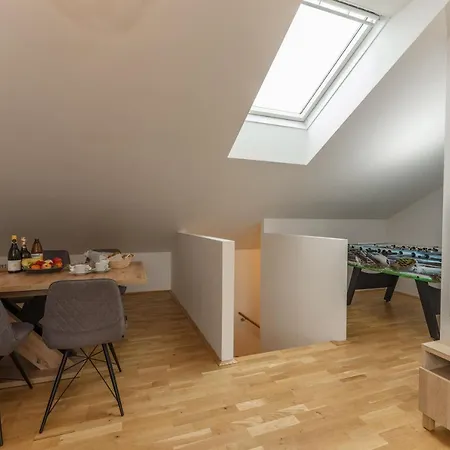 Apartmanhotel Apstay Eggenberg I Self Check-in I Parking 4*