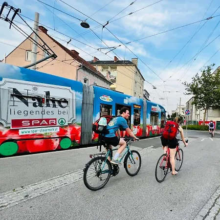 Apstay Eggenberg I Self Check-in I Parking Option Lejlighedshotel