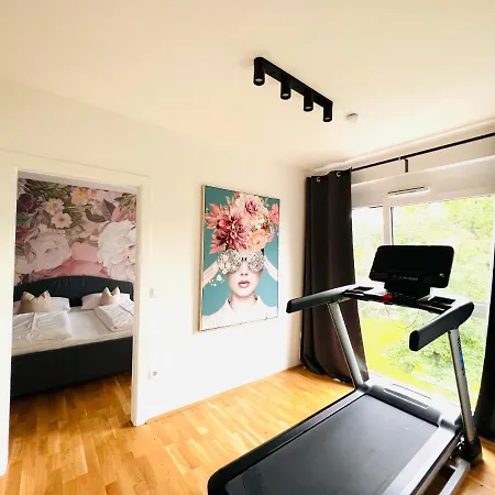 Apstay Eggenberg I Self Check-in I Parking Option 4* Graz