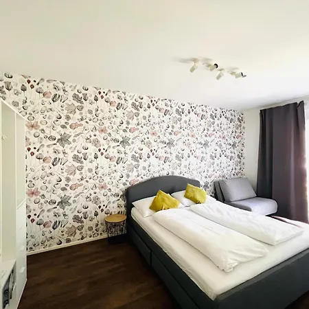 Apstay Eggenberg I Self Check-in I Parking 4* Graz
