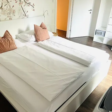 Aparthotel Apstay Eggenberg I Self Check-in I Parking Graz
