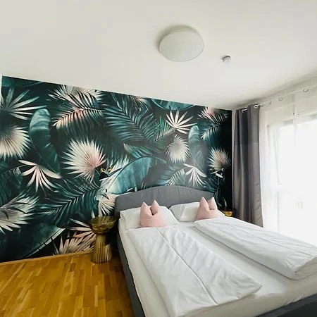Apstay Eggenberg I Self Check-in I Parking Option 4* Graz
