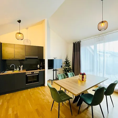 Apstay Eggenberg I Self Check-in I Parking Option Apart Otel 4*