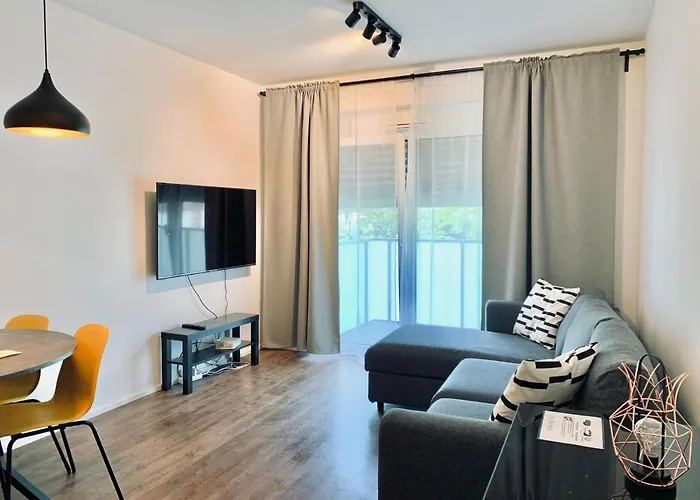 Aparthotel Apstay Eggenberg I Self Check-in I Parking Option 4*