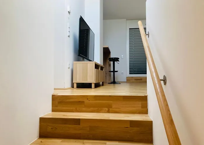 Apstay Eggenberg I Self Check-in I Parking Option 4* Graz