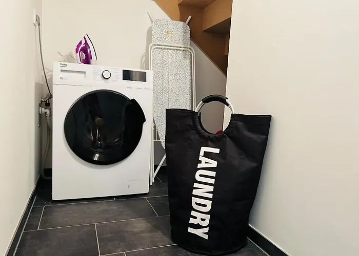 Apstay Eggenberg I Self Check-in I Parking Option Apart Otel 4*