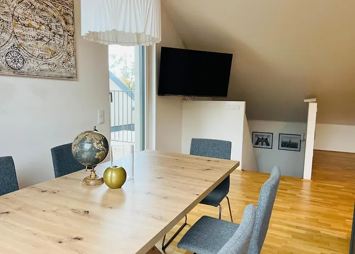 Apstay Eggenberg I Self Check-in I Parking Option Graz