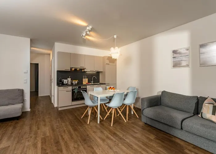 Apartmanhotel Apstay Eggenberg I Self Check-in I Parking Option 4*