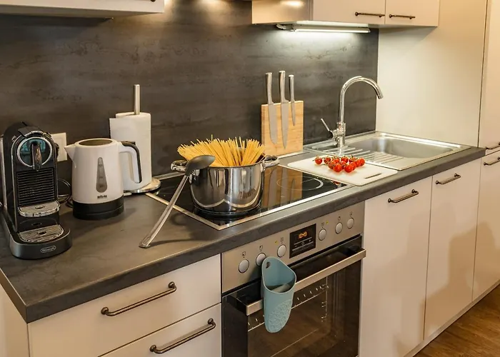 Apartmanhotel Apstay Eggenberg I Self Check-in I Parking Option 4*