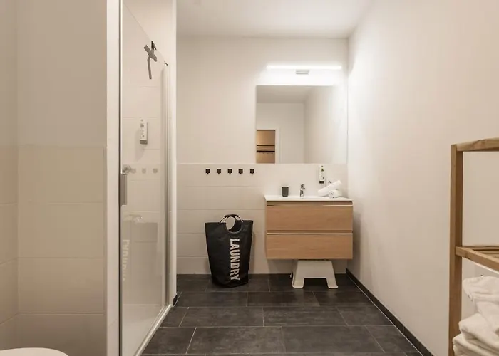 Apart Otel Apstay Eggenberg I Self Check-in I Parking Option Graz