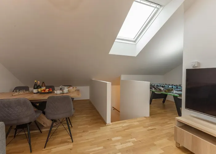 Apartmanhotel Apstay Eggenberg I Self Check-in I Parking Option 4*