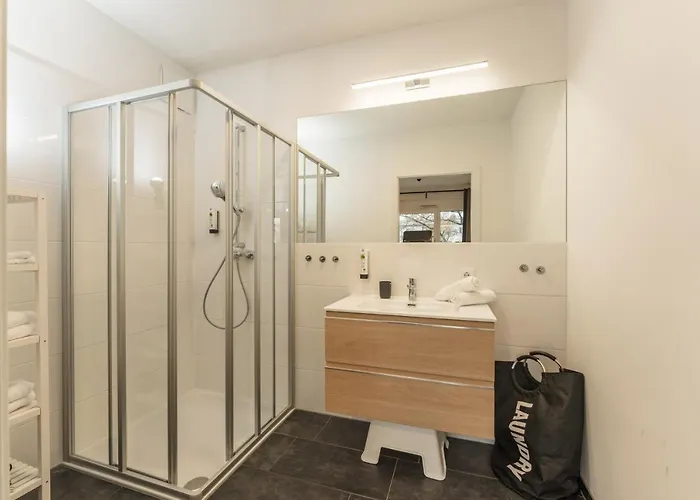 Apstay Eggenberg I Self Check-in I Parking Option 4* Graz