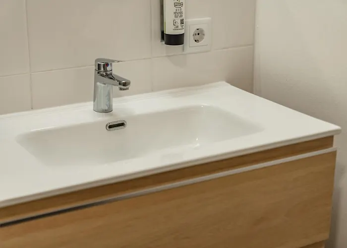 Apartmanhotel Apstay Eggenberg I Self Check-in I Parking Option Graz