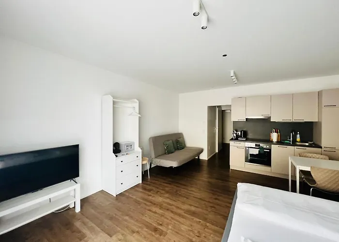 Apstay Eggenberg I Self Check-in I Parking Option Graz