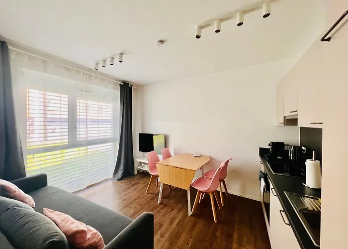 Apartmanhotel Apstay Eggenberg I Self Check-in I Parking Option 4*